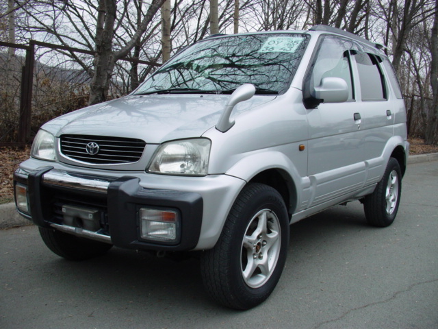 Toyota () Cami:  