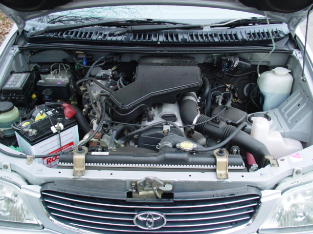 Toyota () Cami:  