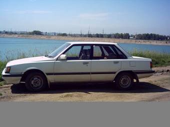 Toyota () Camry I (10):  
