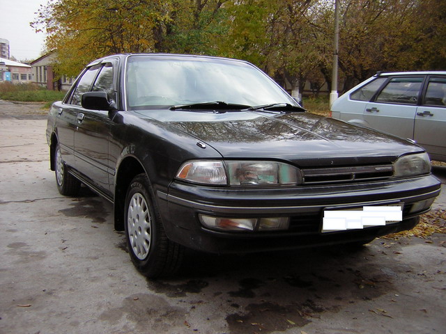 Toyota () Carina V (T17_):  