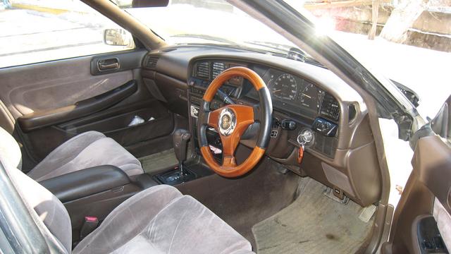 Toyota () Chaser IV (X81):  