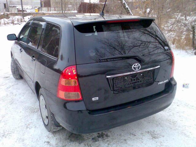 Toyota () Corolla Fielder I (E120):  