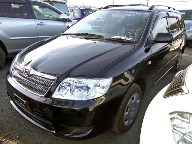 Toyota () Corolla Fielder I (E120):  