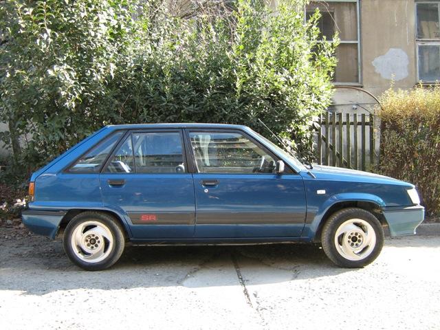 Toyota () Corolla II (L30):  