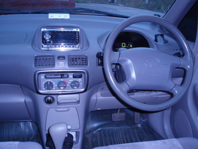 Toyota () Corolla Spacio I (AE11_N):  