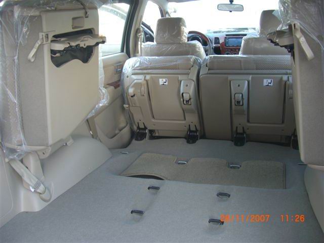 Toyota () Fortuner I:  