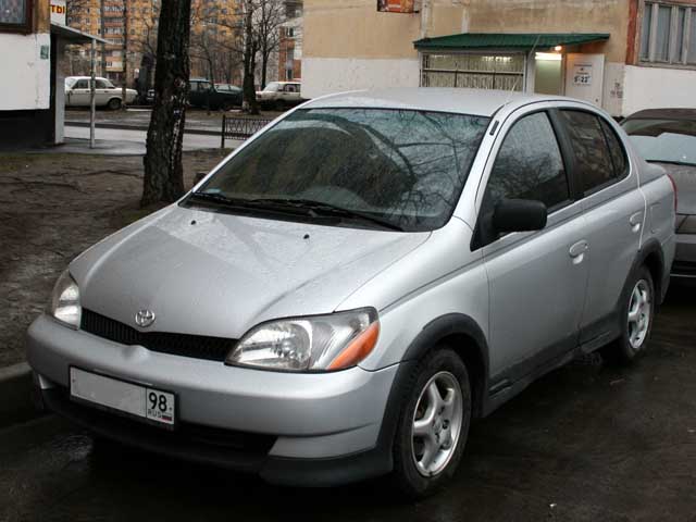 Toyota () Echo I:  