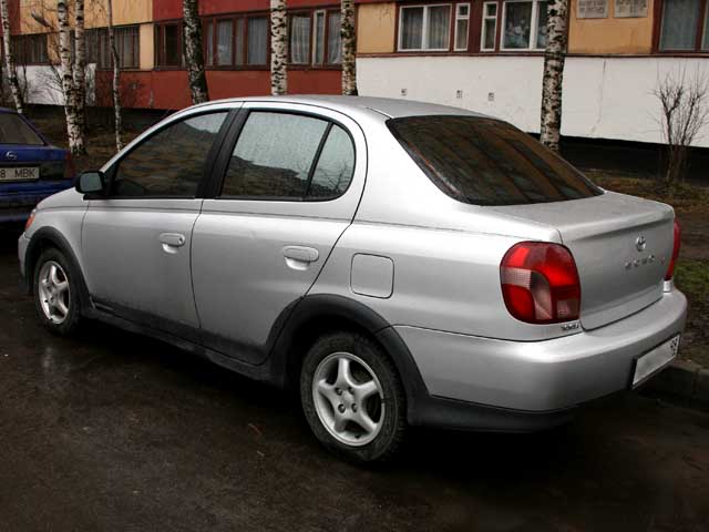 Toyota () Echo I:  