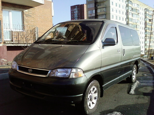 Toyota () Granvia I (_H10):  