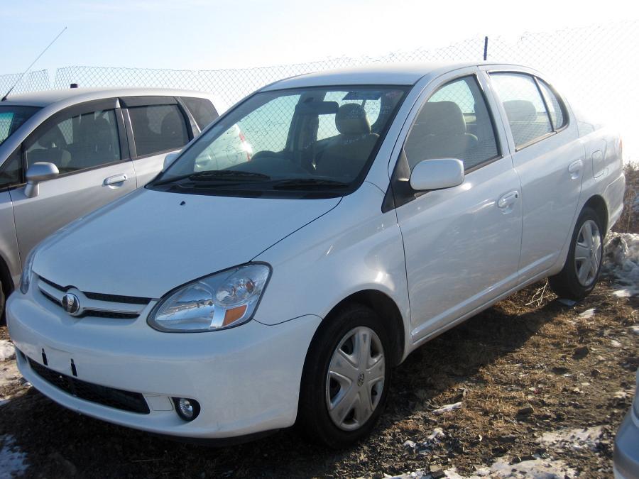 Toyota () Platz I (XP10):  
