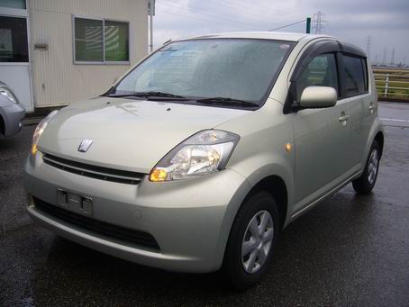 Toyota () Passo I (XC10):  