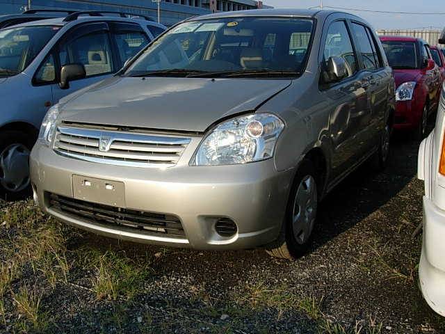 Toyota () Raum I (Z10):  
