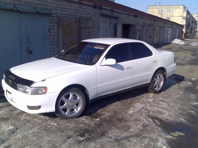 Toyota () Cresta IV (X90):  