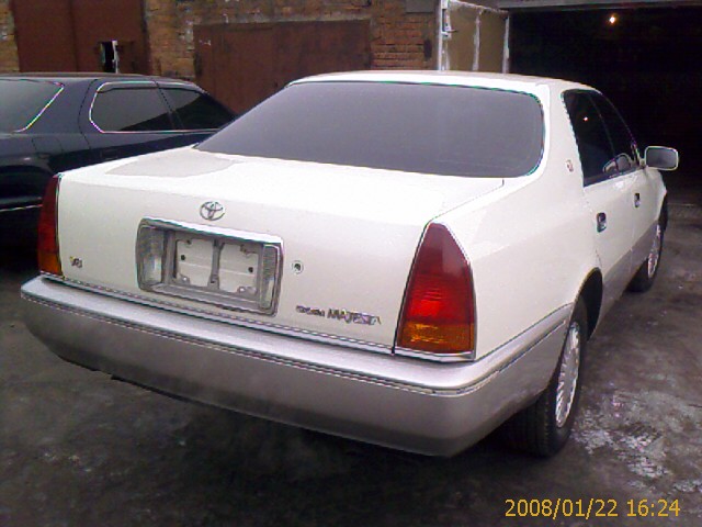 Toyota () Crown  Majesta II (S150):  
