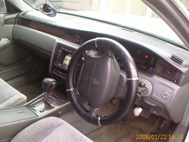 Toyota () Crown  Majesta II (S150):  