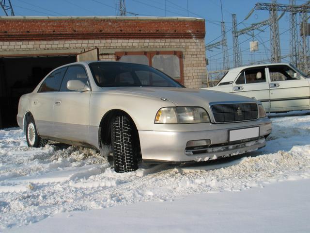 Toyota () Crown  Majesta I (S140):  