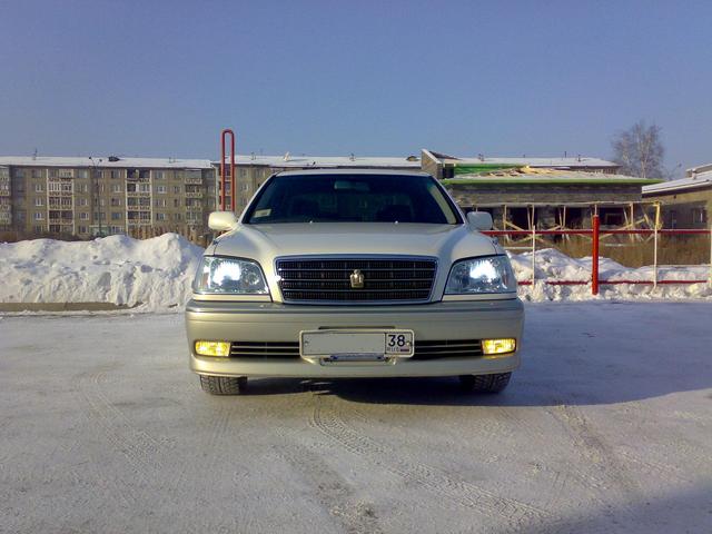 Toyota () Crown XI (S17_):  
