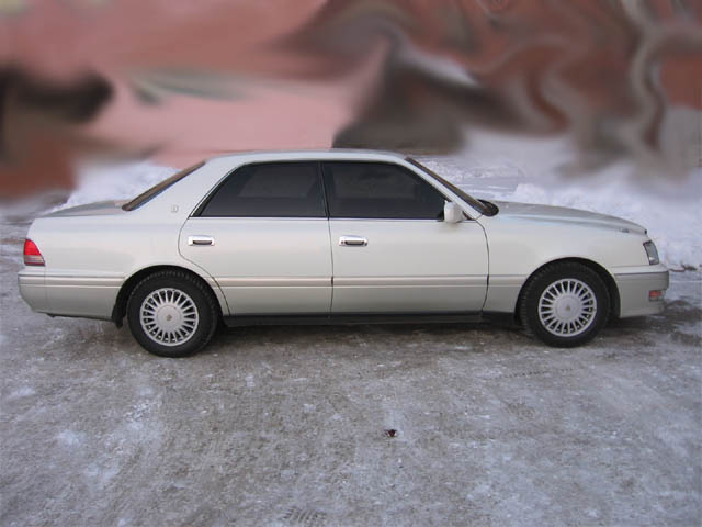 Toyota () Crown X (S15_):  