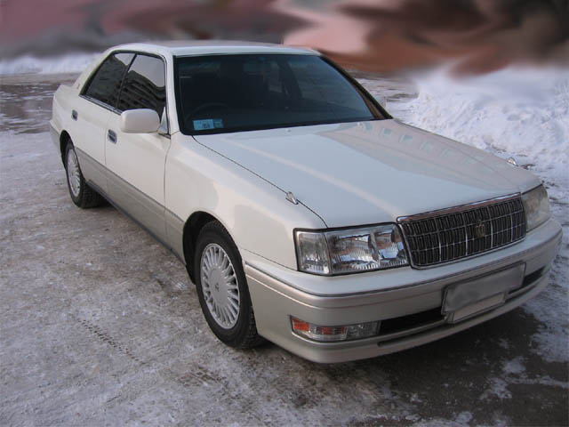 Toyota () Crown X (S15_):  