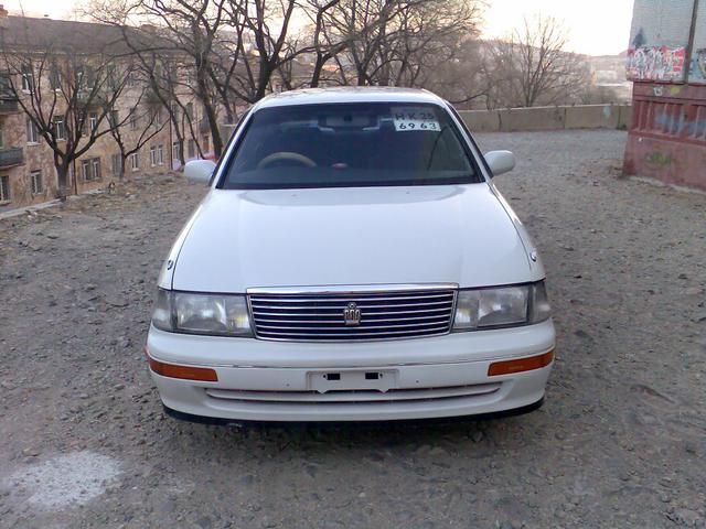 Toyota () Crown IX (S14_):  