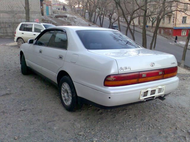 Toyota () Crown IX (S14_):  