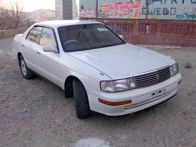 Toyota () Crown IX (S14_):  