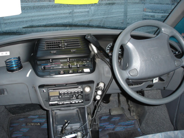 Toyota () Estima I (_R10-_R20):  