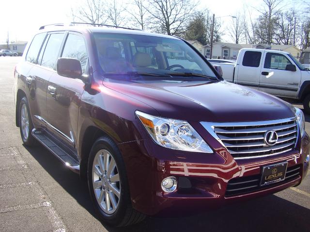 Lexus () LX III (URJ):  