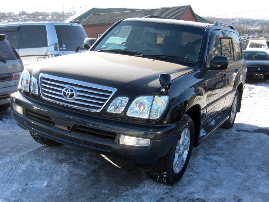 Toyota () Land Cruiser Cygnus:  