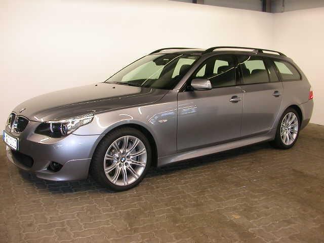 BMW () 5-Series (E61 Touring):  