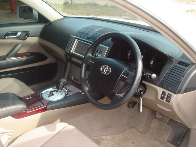 Toyota () Mark X I (X120):  