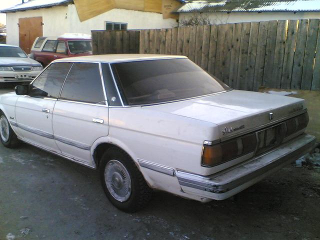 Toyota () Mark II V (X70):  