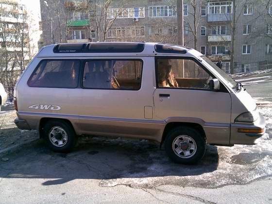 Toyota () Master Ace Surf:  