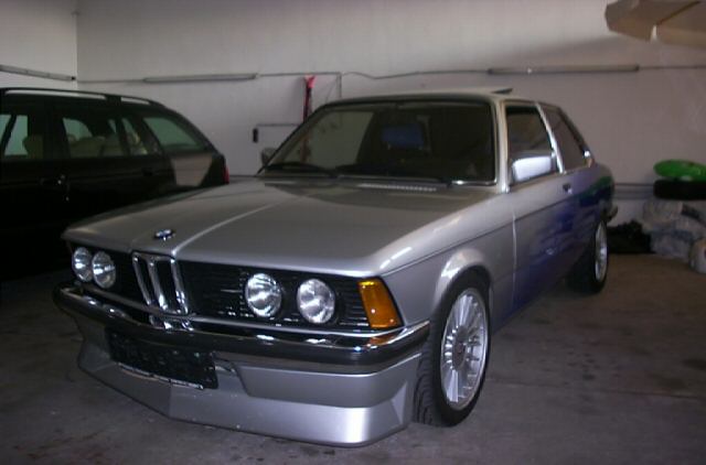 BMW () 3-Series (E21):  