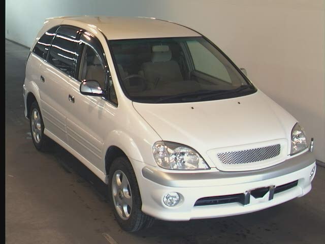 Toyota () Nadia:  