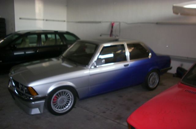 BMW () 3-Series (E21):  