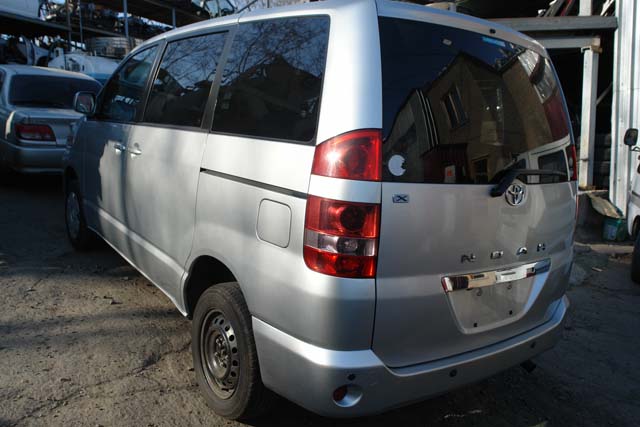 Toyota () Noah I (R60):  