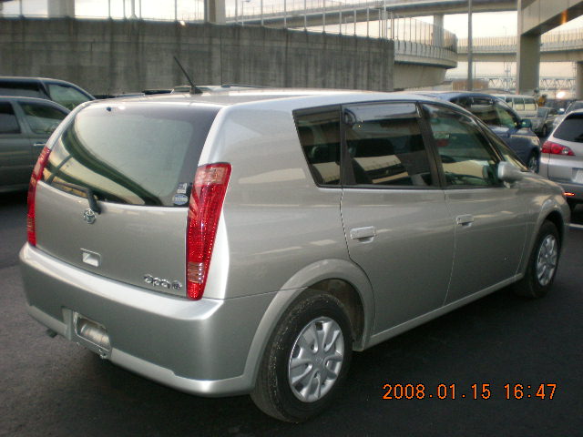 Toyota () Opa:  