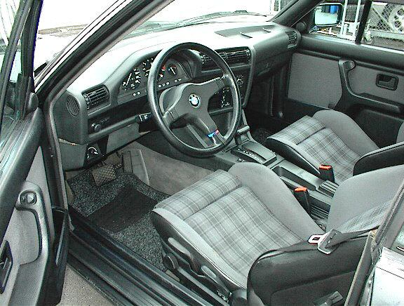 BMW () 3-Series (E30 Cabrio):  