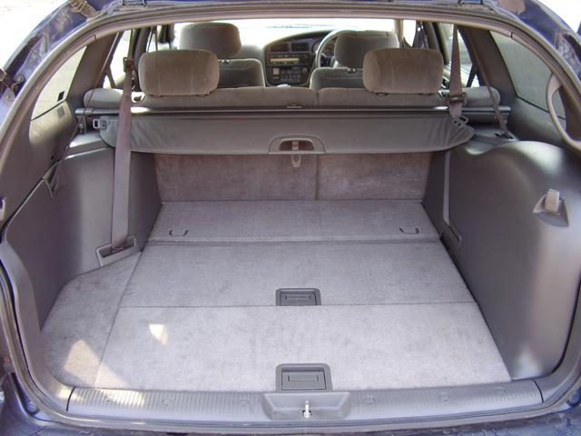 Toyota () Scepter I:  
