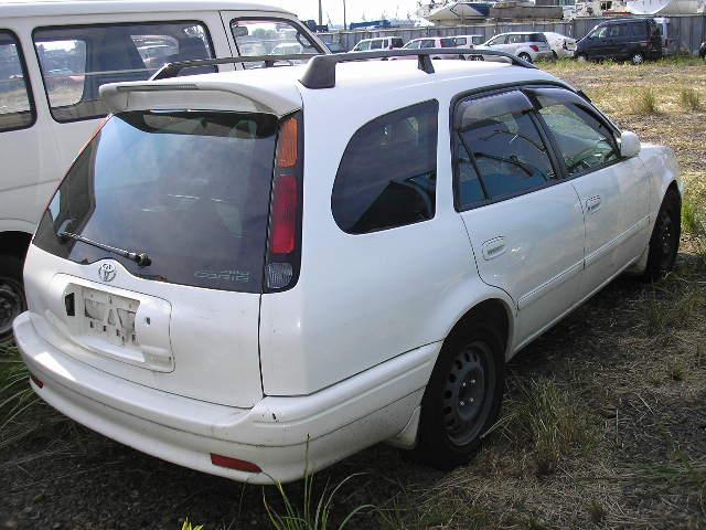 Toyota () Sprinter Carib III (AE11_G):  