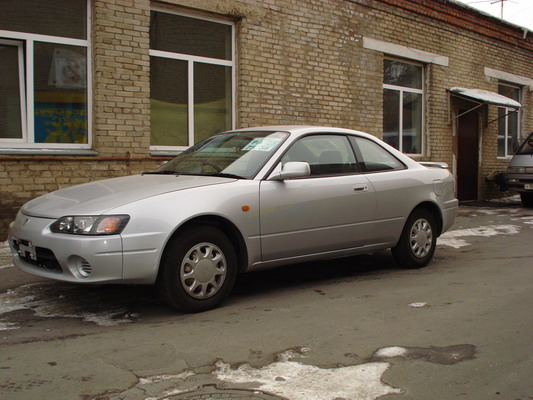 Toyota () Sprinter Trueno VII (AE11_):  