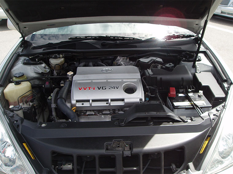Toyota () Windom III (MCV30):  