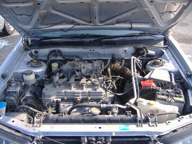 Nissan () Avenir II (W11):  