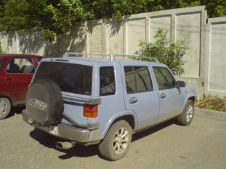Nissan () Rasheen:  