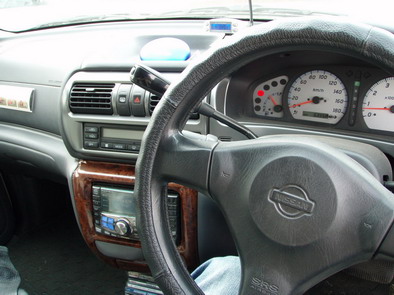 Nissan () Rnessa:  