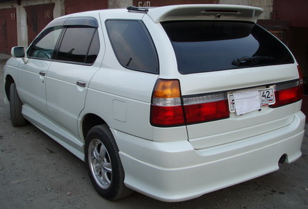 Nissan () Rnessa:  