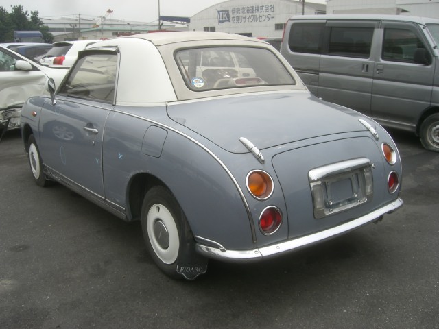 Nissan () Figaro:  