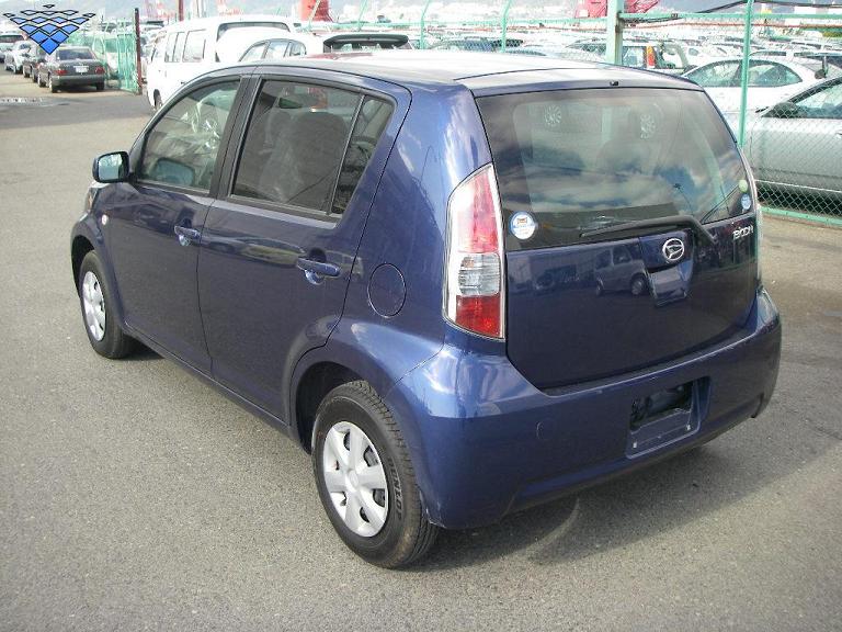 Daihatsu () Boon (Sirion):  