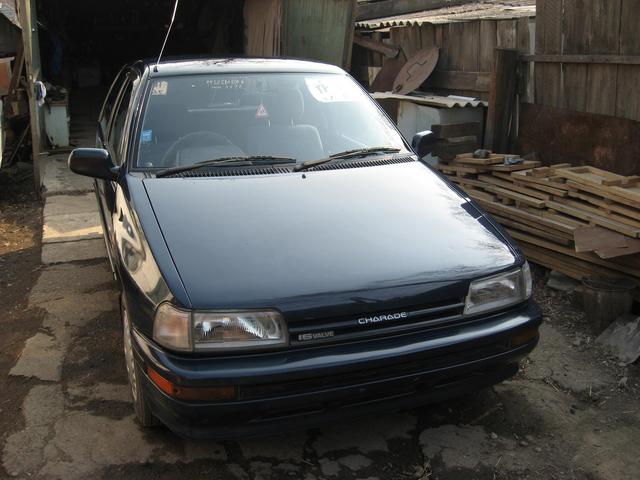Daihatsu () Charade Social G102S:  
